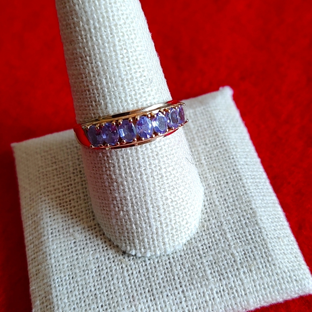 10k Solid Gold Tanzanite Ring